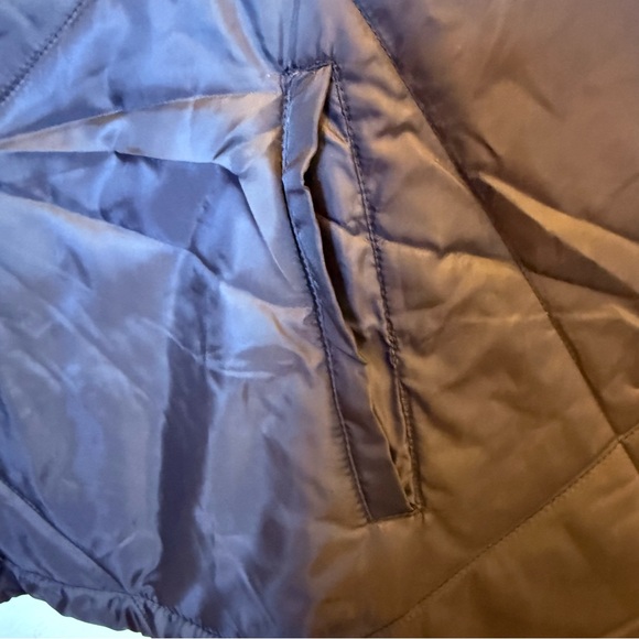 Socialite Black Quilted Vest Plus Size - Picture 3 of 8